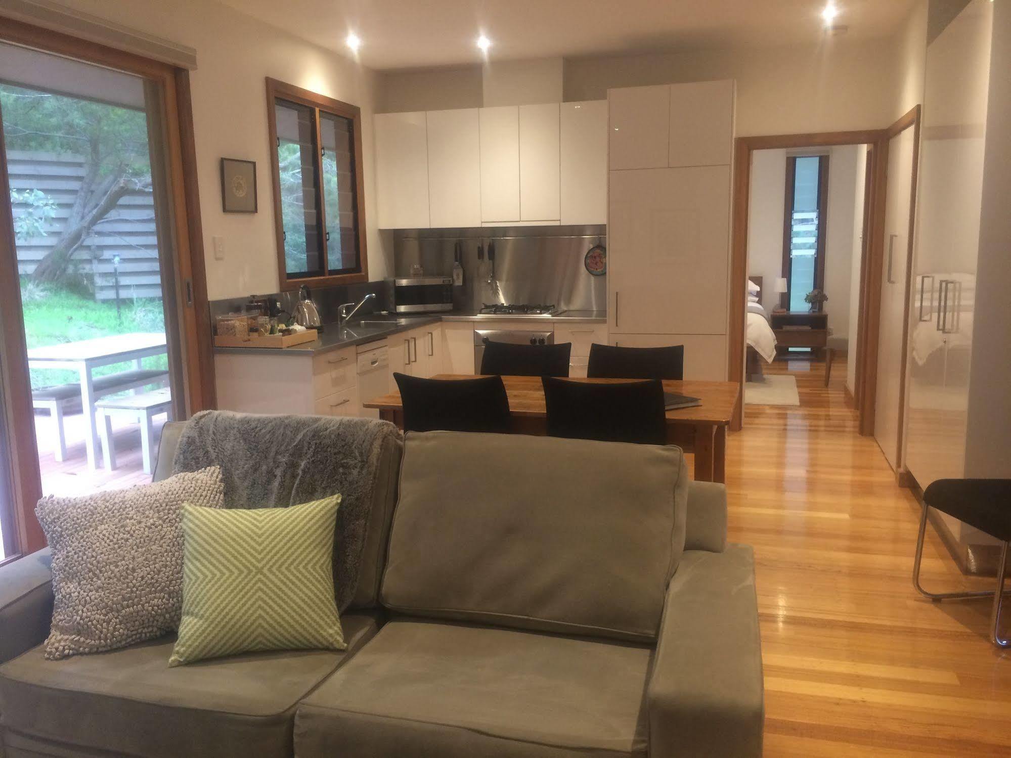 Cladich Pavilions Bed And Breakfast Aldgate Buitenkant foto